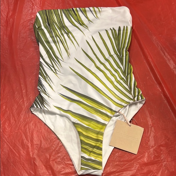 Cali Dreaming Kang One Piece Blade Swimsuit - Picture 3 of 4